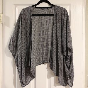 Brandy Melville Floral Kimono